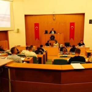 duzce belediye meclisi agustos ayi toplantisi gerceklestirildi gz3gLPsG