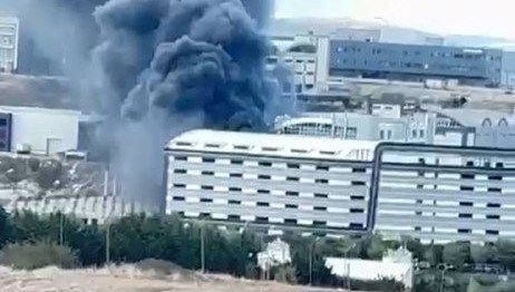 arnavutkoyde fabrika bahcesinde korkutan yangin yumnFvj6