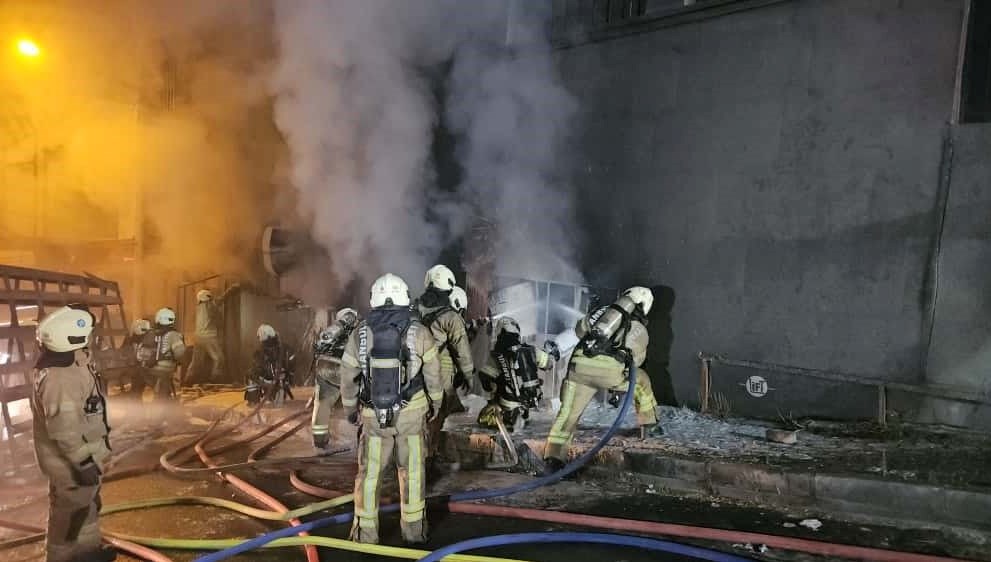 kagithanede 5 katli binada yangin 6Gam7MGi