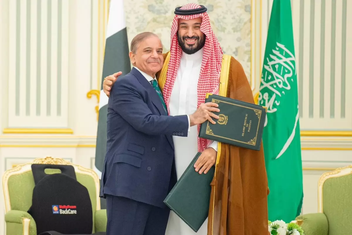 pakistan nukleer kapasitesini savunma anlasmasinda kullanabilir asz8La1F