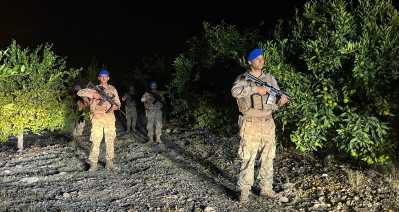 tarlada yatan serveti korumak icin komandolar harekete gecti w9GCYOm6