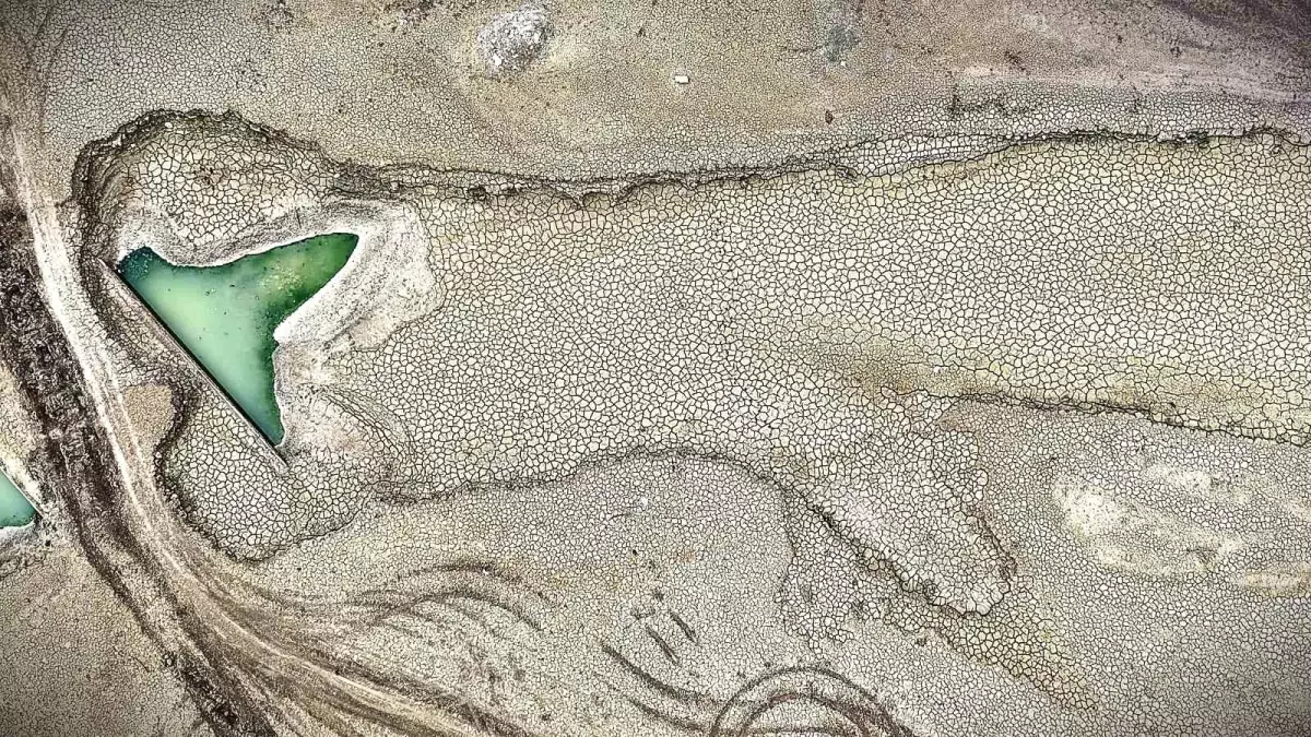 bursa barajlari kurudu ciftciler acil onlem bekliyor lLWNYgRU