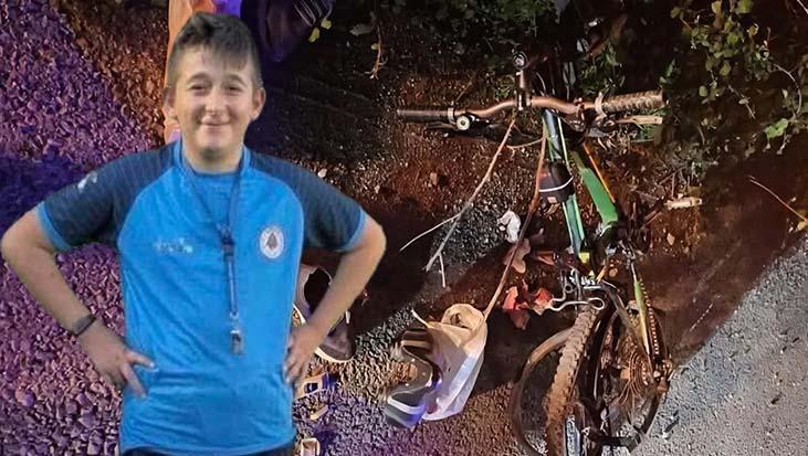 hendekte feci kaza bisikletli genc hayatini kaybetti CesjNA8k