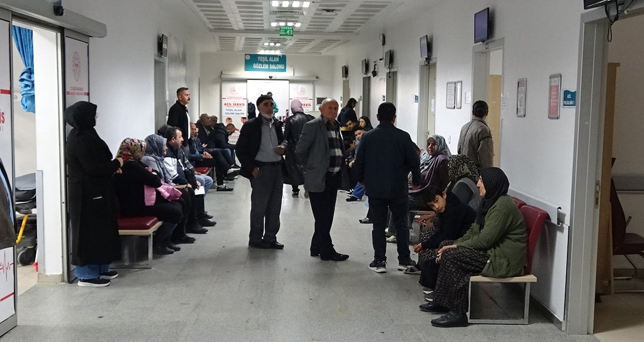 unutulan hastalik geri dondu aciller doldu XWmZeNvU.jpg