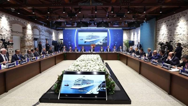 yatirim danisma komitesi istanbulda toplaniyor bakan simsek sunum gerceklestirecek GvGvBmPY