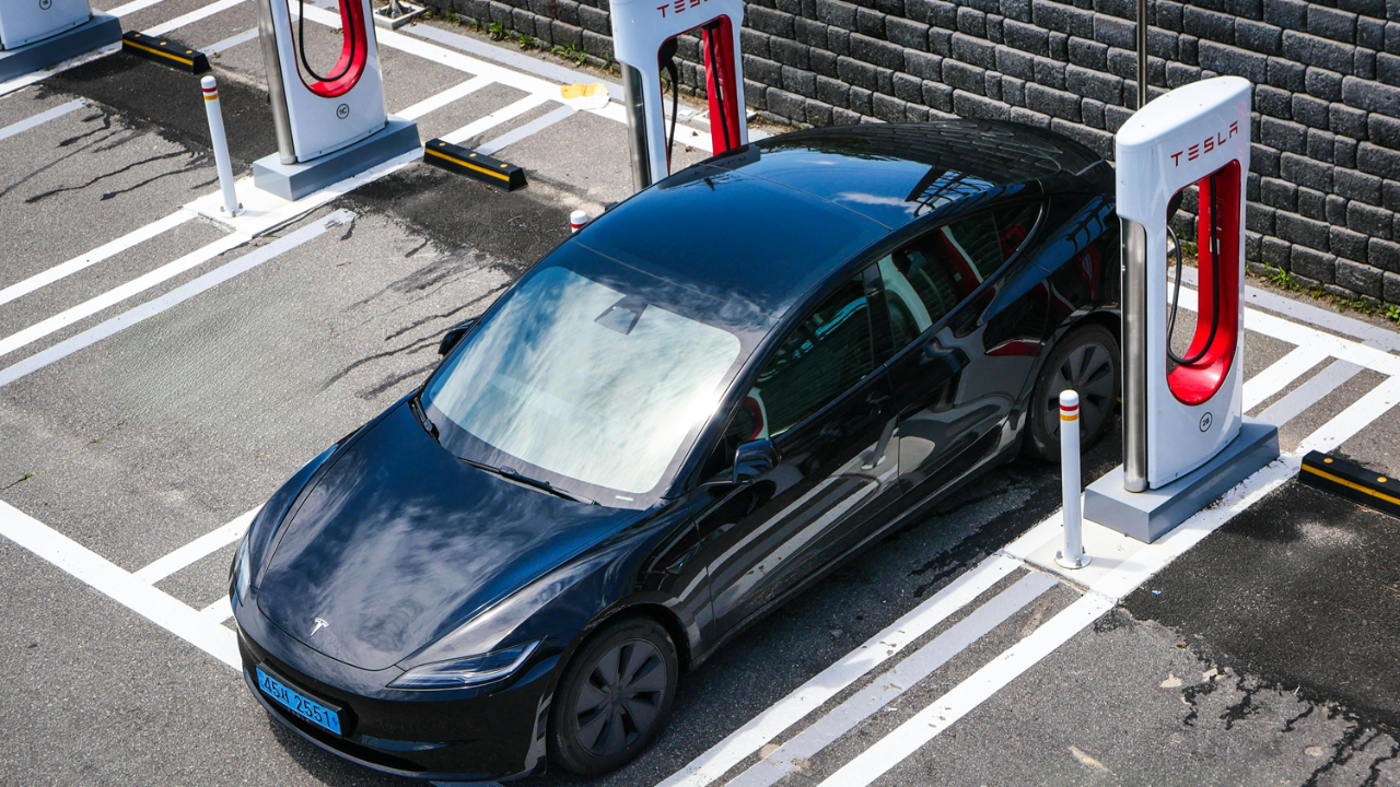 her 6 otomobilden 1i elektrikli benzin dizel donemi bitiyor mu XZpWTfGd.png