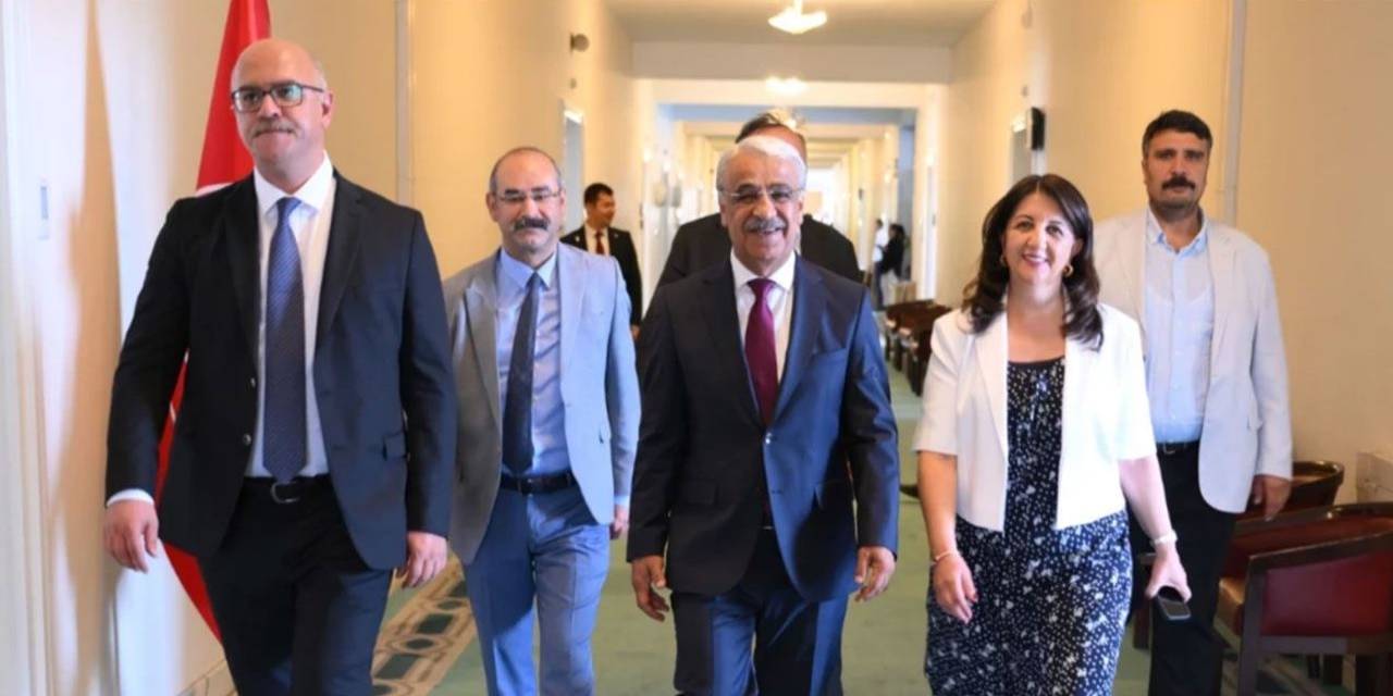 DEM Parti İmralı Heyeti’nden DEVA Partisi’ne ziyaret
